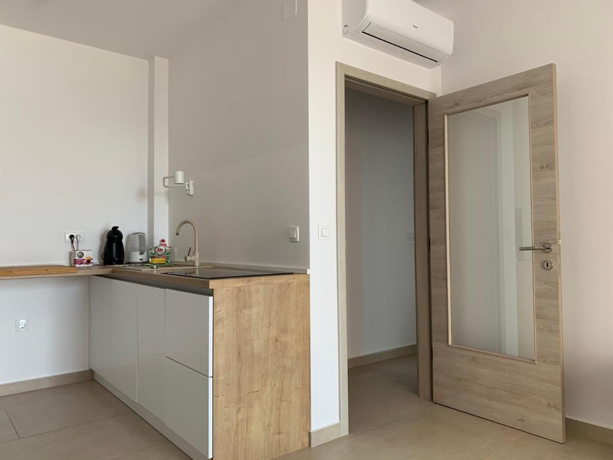 Apartment Garden Mandre Ngoại thất bức ảnh